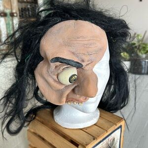 Creepy half mask vintage adult size